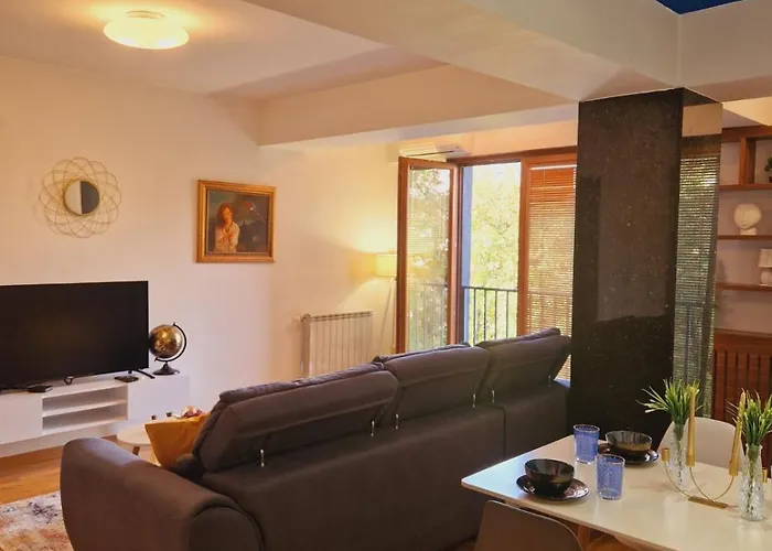 Apartment Kamche Lux *